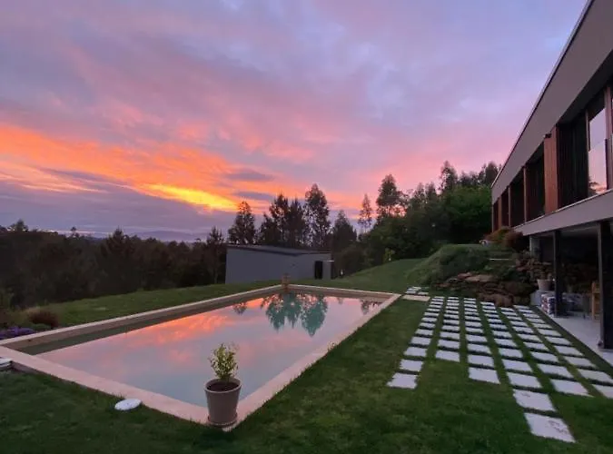 Casa Maceira بيت ضيافة